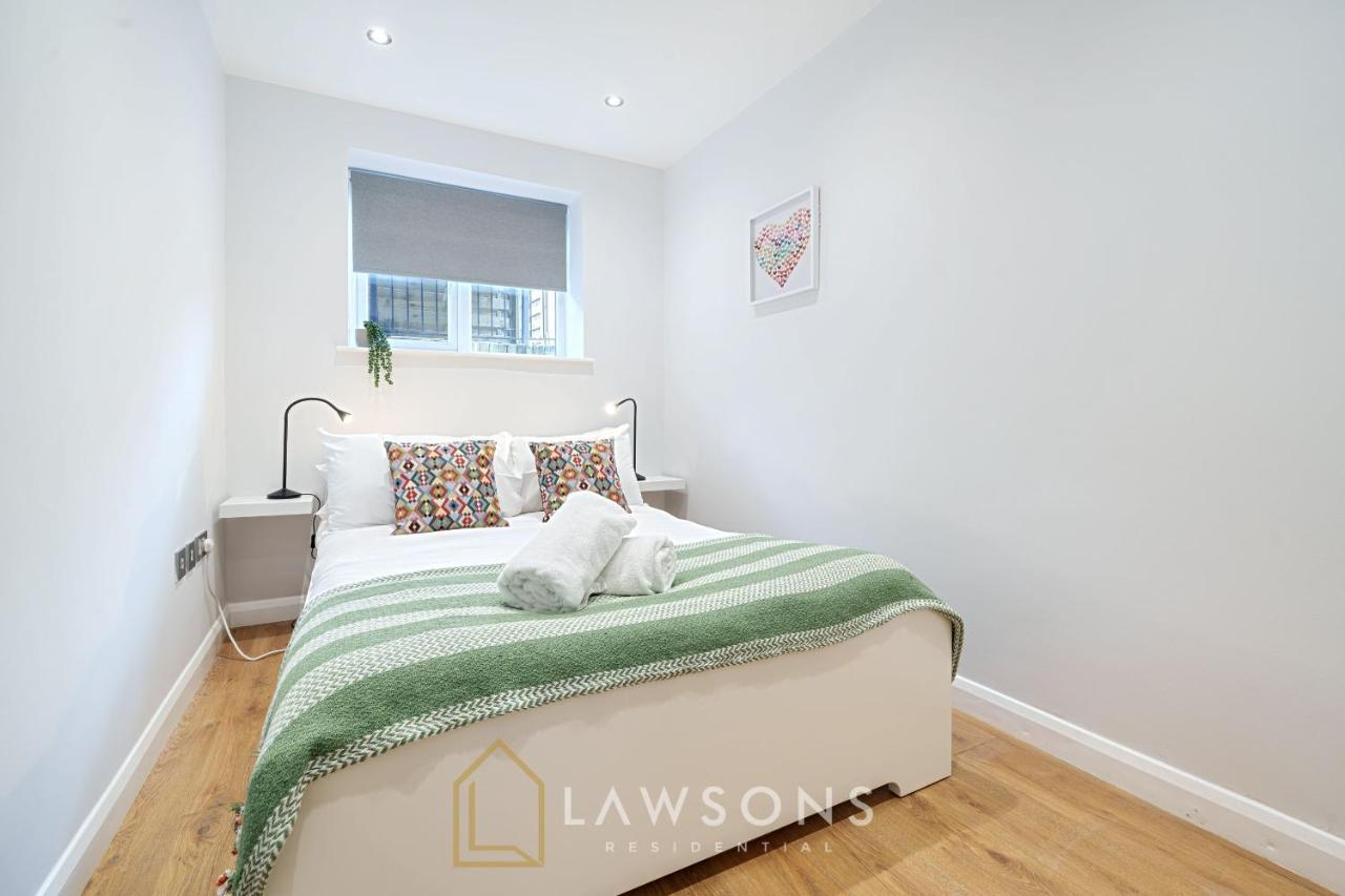 Stylish Living By Lawsons - 3 En Suites Windsor Dış mekan fotoğraf