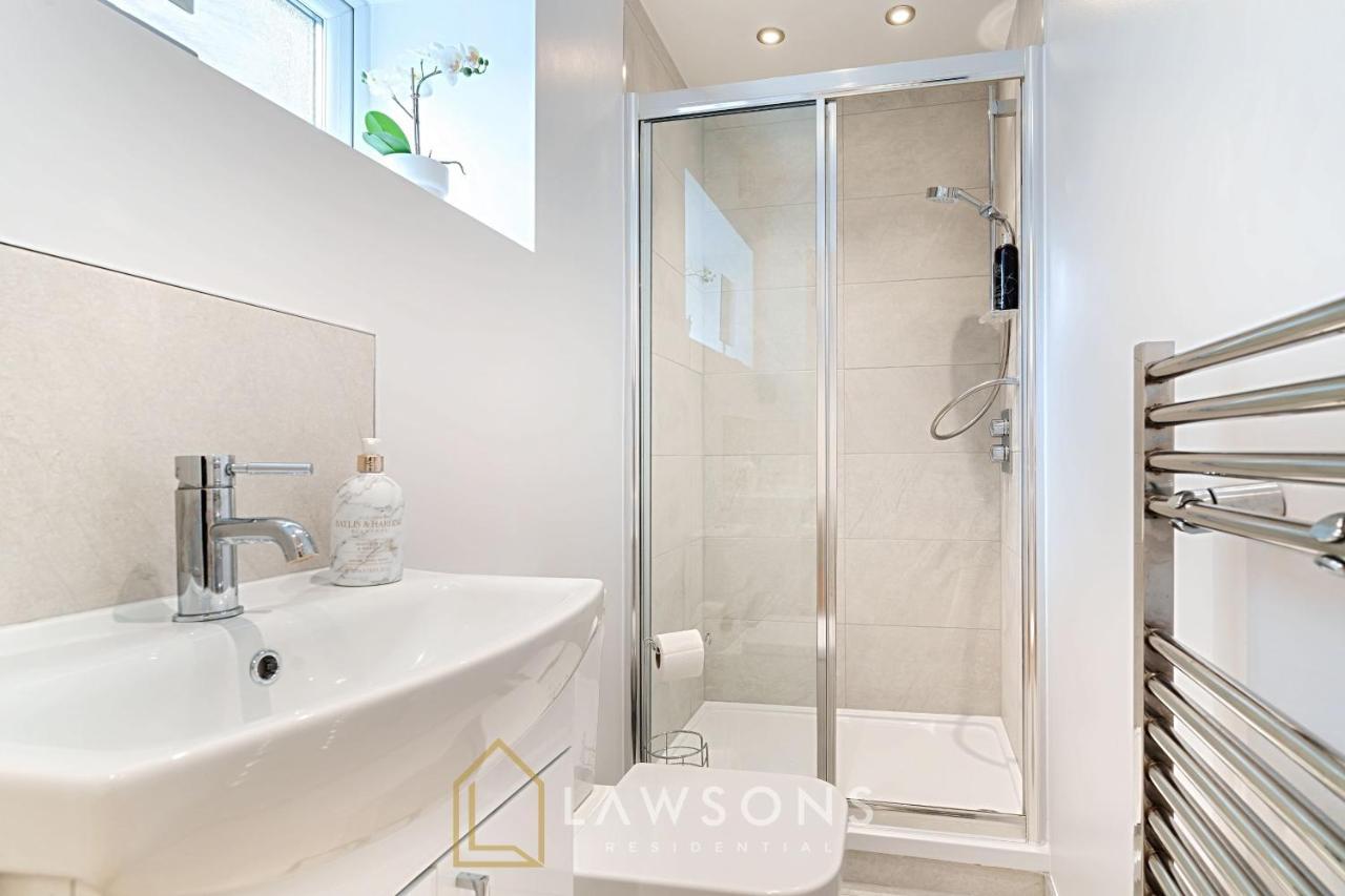 Stylish Living By Lawsons - 3 En Suites Windsor Dış mekan fotoğraf