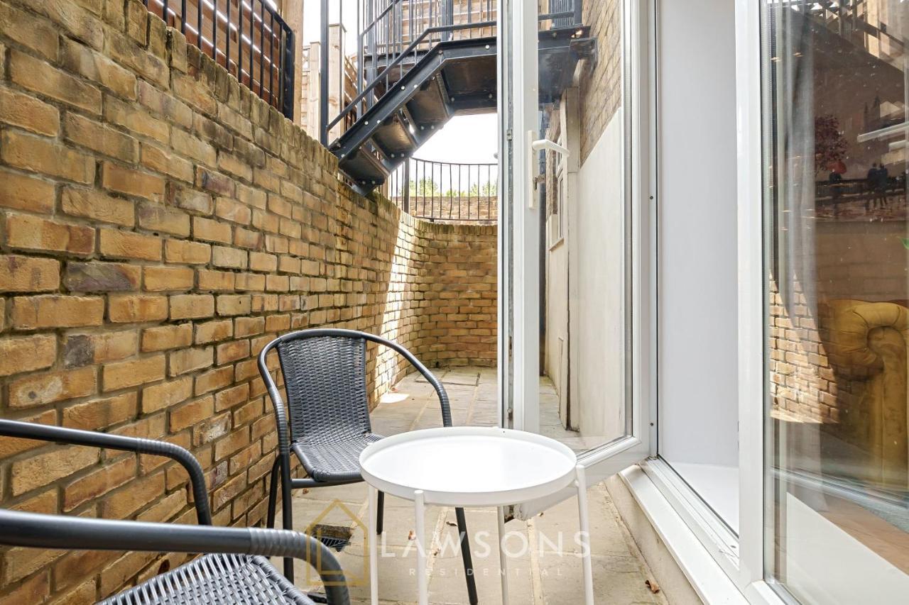 Stylish Living By Lawsons - 3 En Suites Windsor Dış mekan fotoğraf