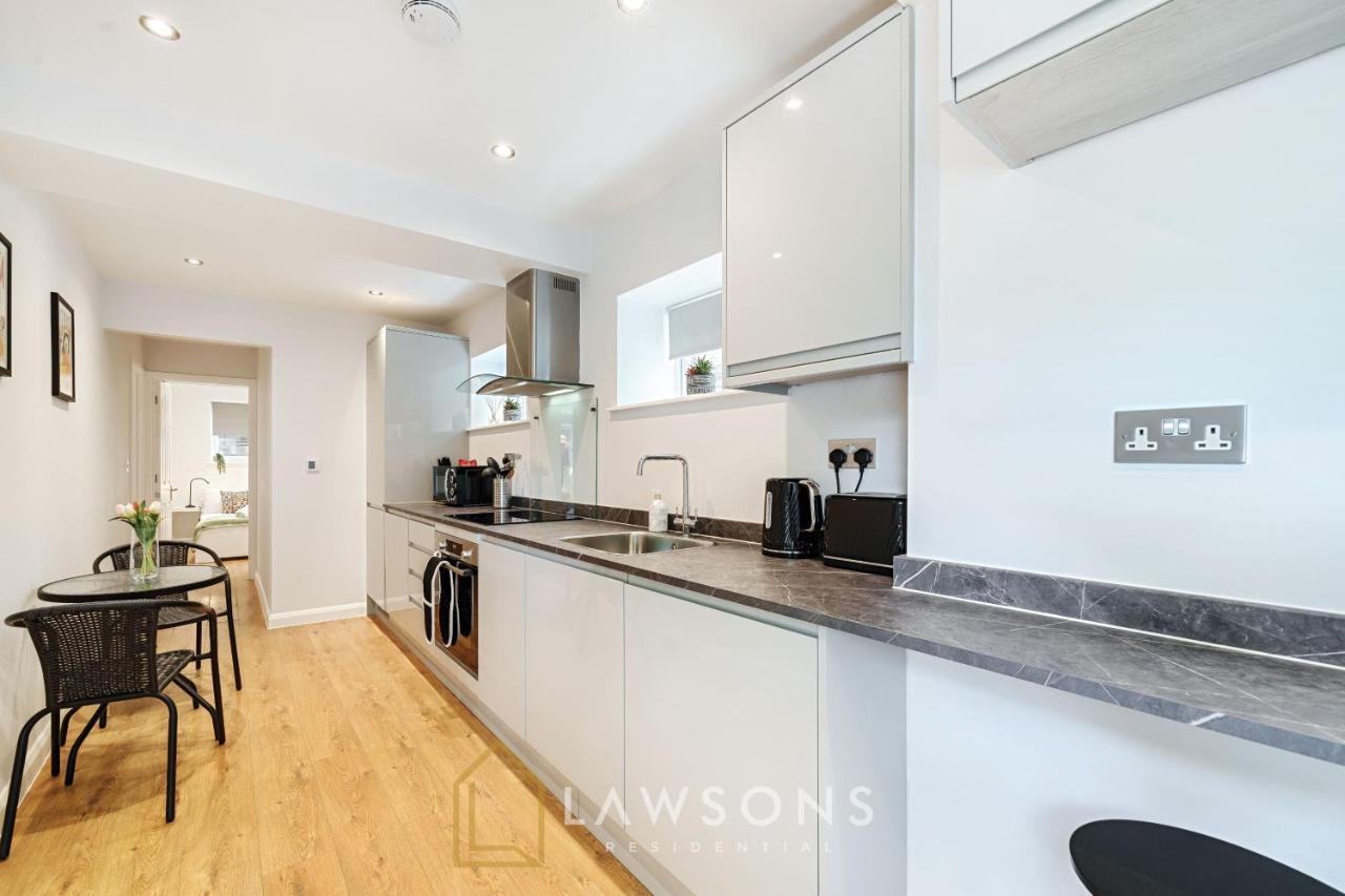 Stylish Living By Lawsons - 3 En Suites Windsor Dış mekan fotoğraf